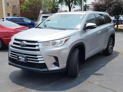 2017 Toyota Highlander LE