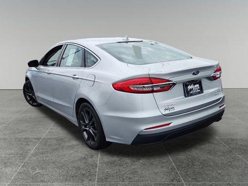 2019 Ford Fusion SEL