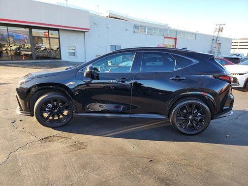 2023 Lexus NX 350 F SPORT Handling