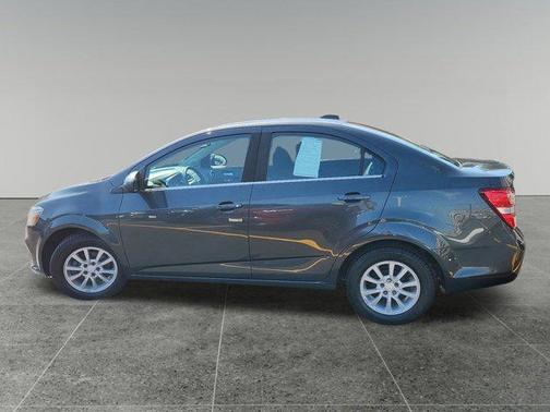 2017 Chevrolet Sonic LT