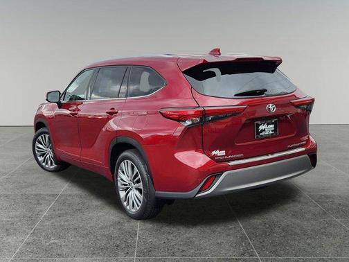 2020 Toyota Highlander Platinum
