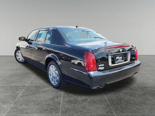 2004 Cadillac DeVille DTS