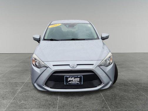 2017 Toyota Yaris iA Base