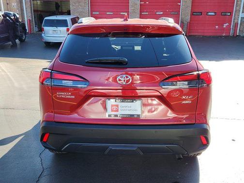 2024 Toyota Corolla Cross XLE