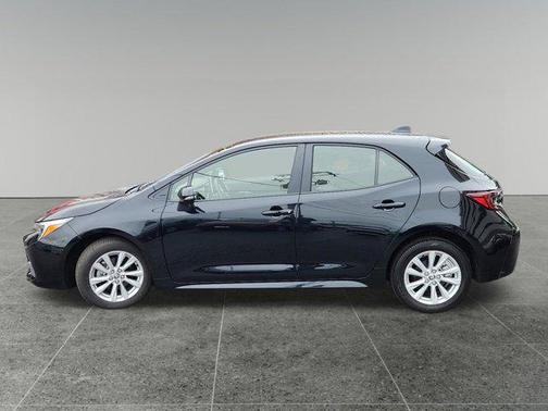 Midnight Black Metallic 2024 Toyota Corolla SE