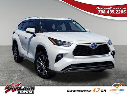 2022 Toyota Highlander Hybrid XLE