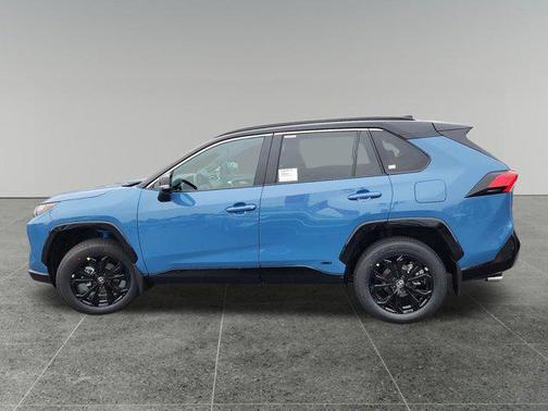 2025 Toyota RAV4 Hybrid SE