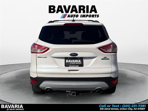 Oxford White 2014 Ford Escape SE