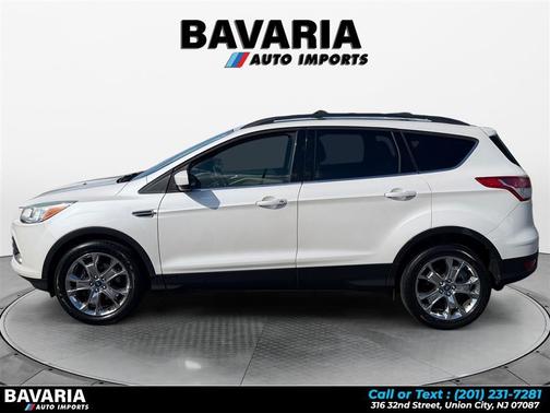 Oxford White 2014 Ford Escape SE
