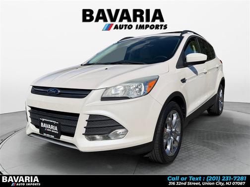 Oxford White 2014 Ford Escape SE