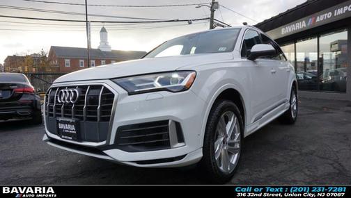 2022 Audi Q7 55 Premium Plus