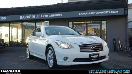 2011 INFINITI M37x Base