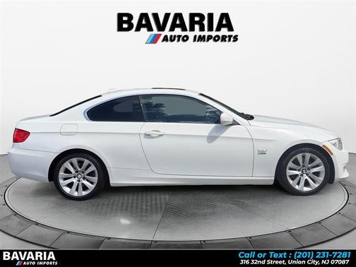 Alpine White 2011 BMW 328 xDrive