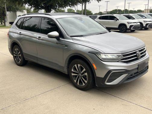 Pyrite Silver Metallic 2024 Volkswagen Tiguan 2.0T S
