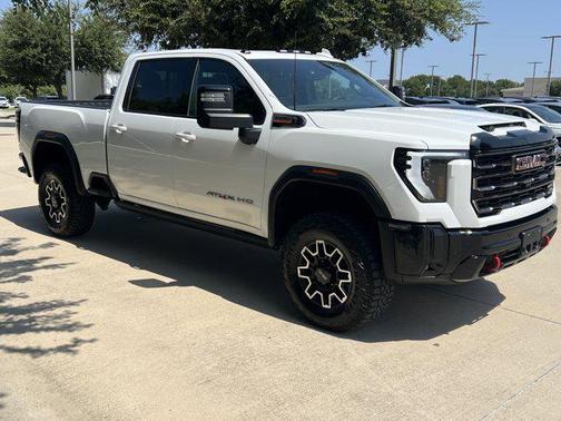 2025 GMC Sierra 2500 AT4