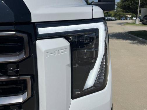2025 GMC Sierra 2500 AT4