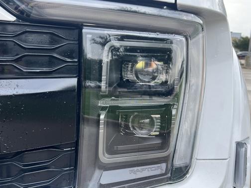 OXFORD WHITE 2023 Ford F-150 Raptor