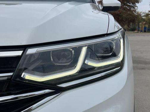 2022 Volkswagen Tiguan 2.0T SEL R-Line 4MOTION