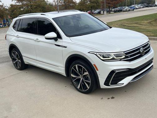 2022 Volkswagen Tiguan 2.0T SEL R-Line 4MOTION