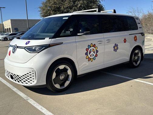 2025 Volkswagen ID. Buzz Pro S