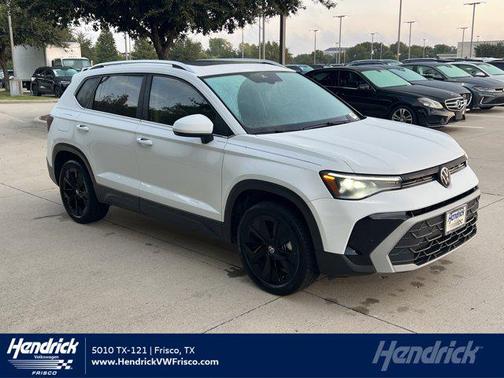 2025 Volkswagen Taos 1.5T SE