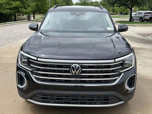 2024 Volkswagen Atlas 2.0T SE w/Technology 4MOTION
