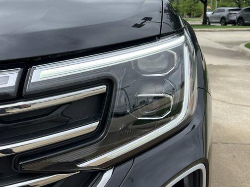 2024 Volkswagen Atlas 2.0T SE w/Technology 4MOTION