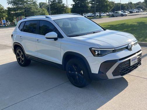 2025 Volkswagen Taos 1.5T SEL