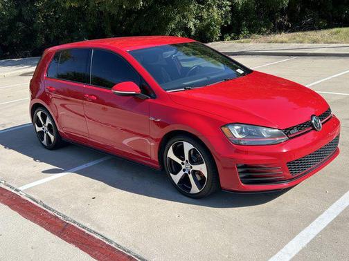 2015 Volkswagen Golf GTI 2.0T S 4-Door