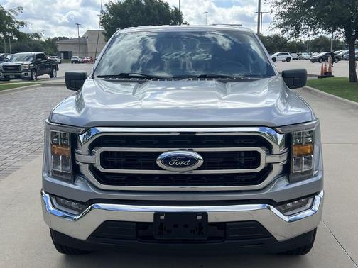 ICONIC SILVER 2021 Ford F-150 XLT