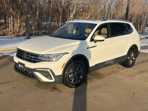 2024 Volkswagen Tiguan 2.0T SE 4MOTION