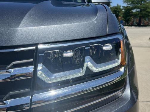2019 Volkswagen Atlas 3.6L SEL Premium