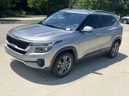 2023 Kia Seltos S