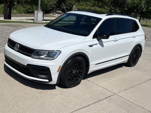 2019 Volkswagen Tiguan 2.0T SEL R-Line Black