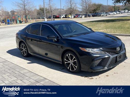 2018 Toyota Camry SE