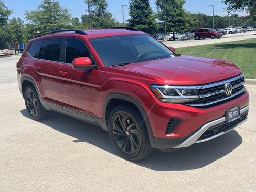 2022 Volkswagen Atlas 3.6L SE w/Technology