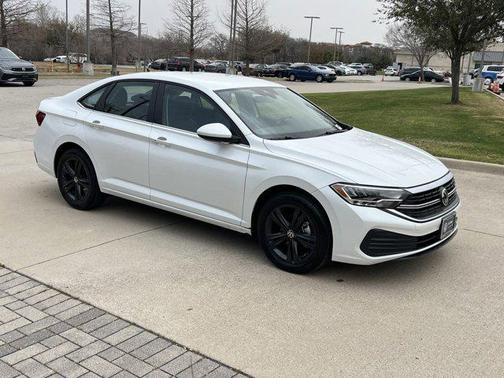 2024 Volkswagen Jetta 1.5T SE
