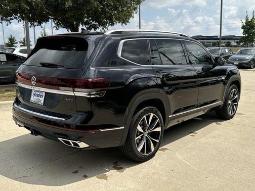 2025 Volkswagen Atlas 2.0T SEL Premium R-Line 4MOTION