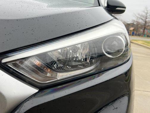 2018 Hyundai TUCSON SEL Plus