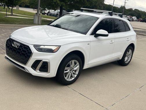 2022 Audi Q5 45 S line Premium