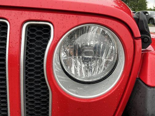 2023 Jeep Wrangler 4-Door Sahara 4x4