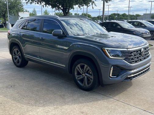 2024 Volkswagen Atlas Cross Sport 2.0T SEL