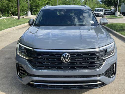 2024 Volkswagen Atlas Cross Sport 2.0T SEL