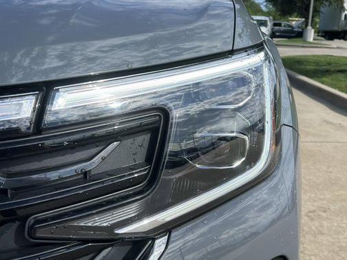 2024 Volkswagen Atlas Cross Sport 2.0T SEL