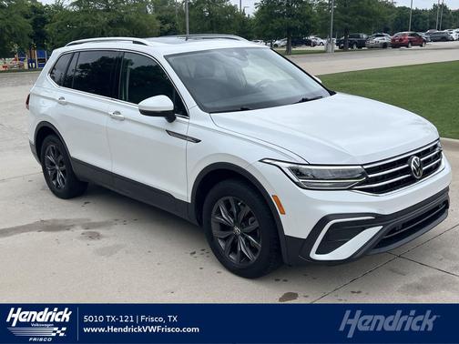 Opal White Pearl 2023 Volkswagen Tiguan 2.0T SE