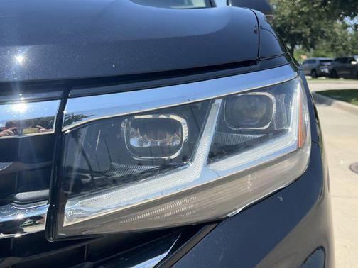 2021 Volkswagen Atlas 3.6L SE w/Technology