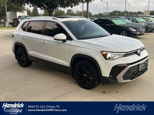 2025 Volkswagen Taos 1.5T SE