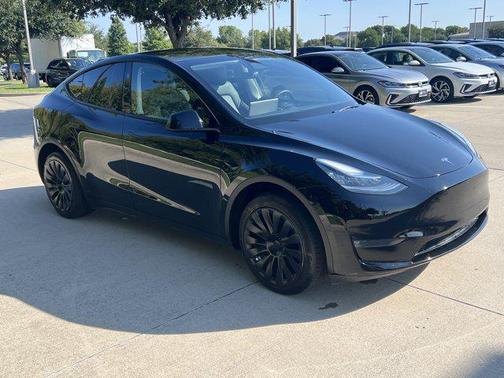 2023 Tesla Model Y Long Range Dual Motor All-Wheel Drive