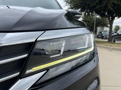 2020 Volkswagen Passat 2.0T SE