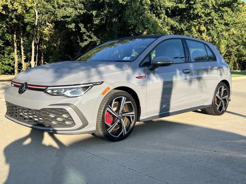 2024 Volkswagen Golf GTI 2.0T SE DSG